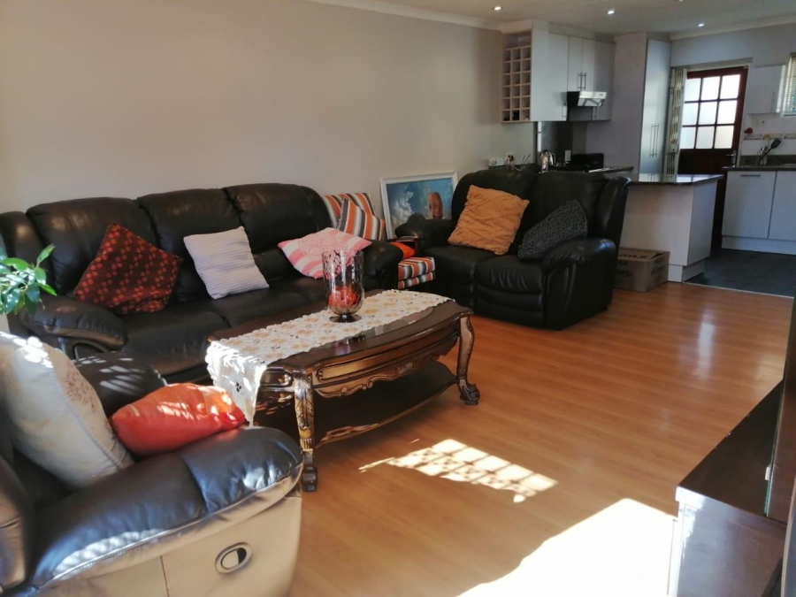 2 Bedroom Property for Sale in Abbotsford Eastern Cape